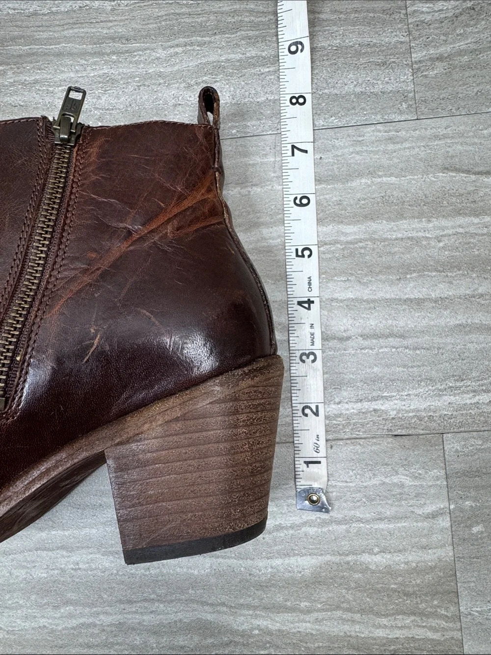 Frye Alton Chelsea Stacked Heel Brown Leather Ankle Booties Womens Size 9